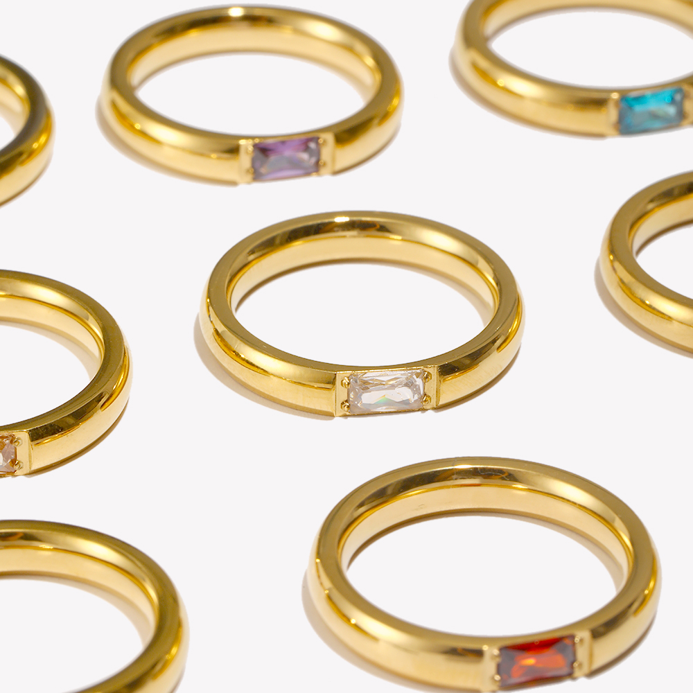 E.B.belle 18K Gold Plated Shin - Birthstone Ring Set 评论和价格