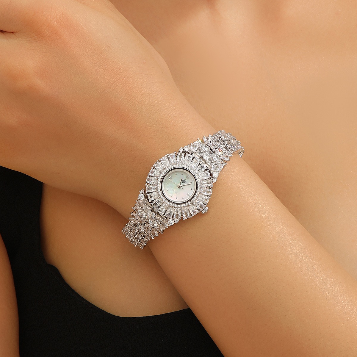 Fashion Shining Crystal Full Z - Fine Jewelry Watches Women 评论和价格