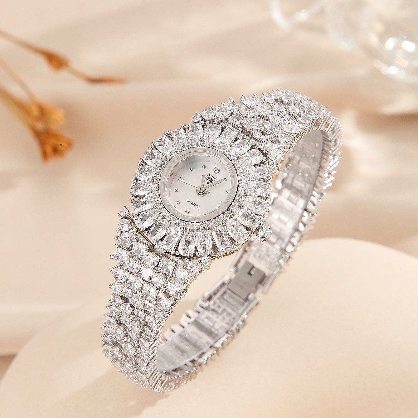 Fashion Shining Crystal Full Z - Fine Jewelry Watches Women 评论和价格